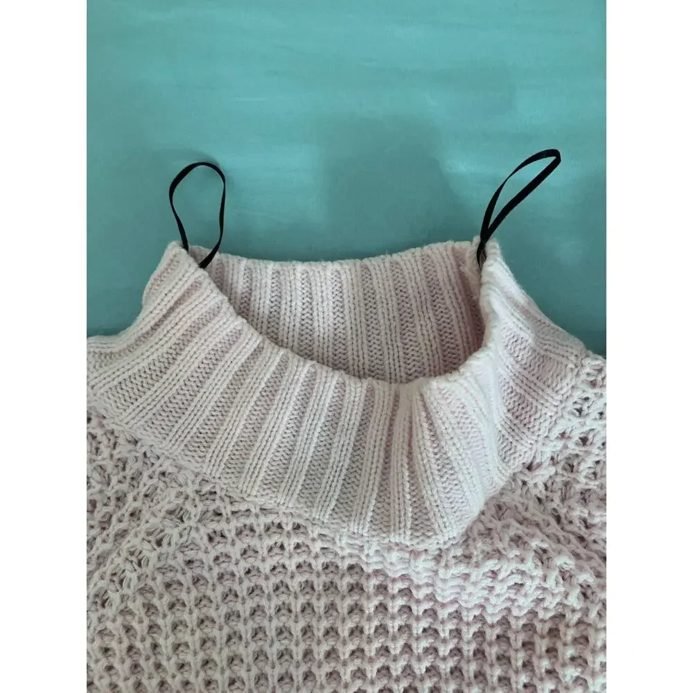 Divided Pink Mock Turtleneck Crop Sweater - M - Picture 2 of 7